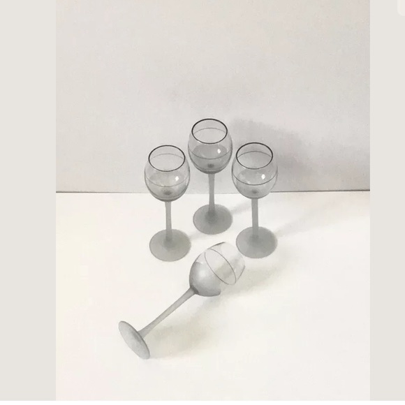 Set of 4 Frosted Gray Cordial Glasses Holds 6oz - Picture 2 of 5